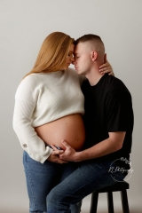 Binghamton Maternity, Maternity photos near me, Maternity outdoor, maternity studio, Endicott Maternity Photographer, Vestal Maternity photos