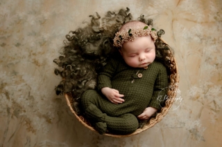 Binghamton area newborn photography, newborn photographer near me, Endicott newborn photographer, Vestal newborn photographer, affordable newborn photographer, baby pictures, baby pictures near me,