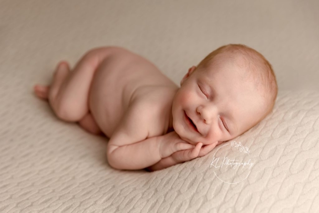 Binghamton area newborn photography, newborn photographer near me, Endicott newborn photographer, Vestal newborn photographer, affordable newborn photographer, baby pictures, baby pictures near me,