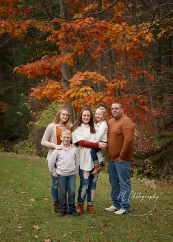 Family photographer near me, Binghamton family photographer, Endicott Family Photographer, Vestal Family photographer, Studio family pictures, outdoor family pictures, outdoor family photographer, photographer good with kids, children photographer, kids photos, kids photos near me, best photographer near me, best family photographer near me, photographer good with kids,