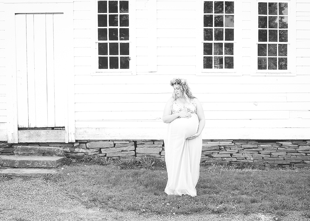 Binghamton Maternity, Maternity photos near me, Maternity outdoor, maternity studio, Endicott Maternity Photographer, Vestal Maternity photos
