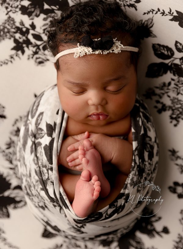 Alaia – Newborn Session