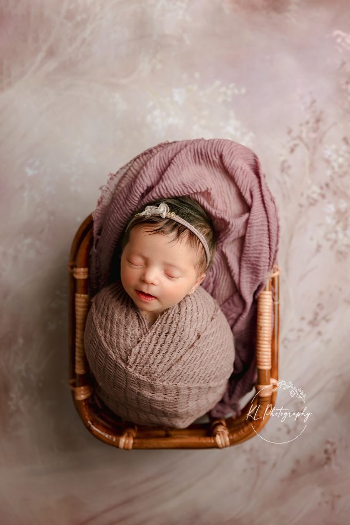 Newborn photography Vestal NY 